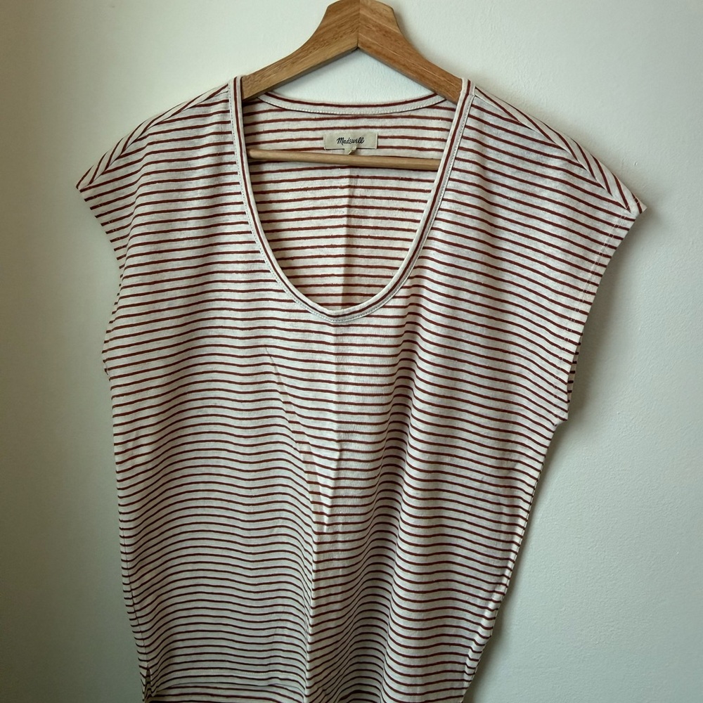 Madewell Women’s Striped V-Neck Tee in Brown and White M